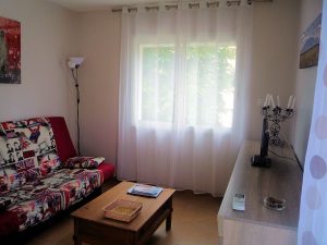 LOCATIONS MEUBLEES PUJADE