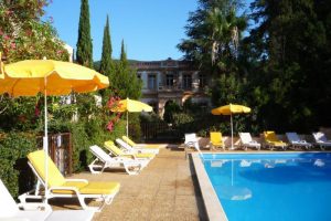 HOTEL LE ROUSSILLON