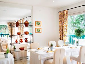 HOTEL LA PINEDE